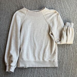 Banana Republic Sweatshirt